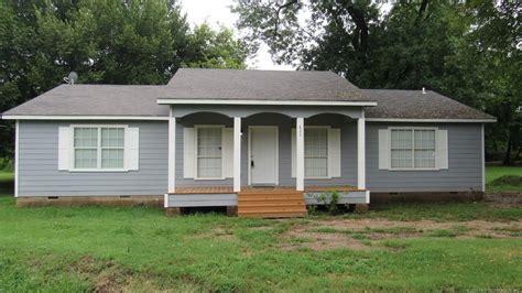 Updated three bedroom two and a half bath home. . Craigslist sand springs house for rent